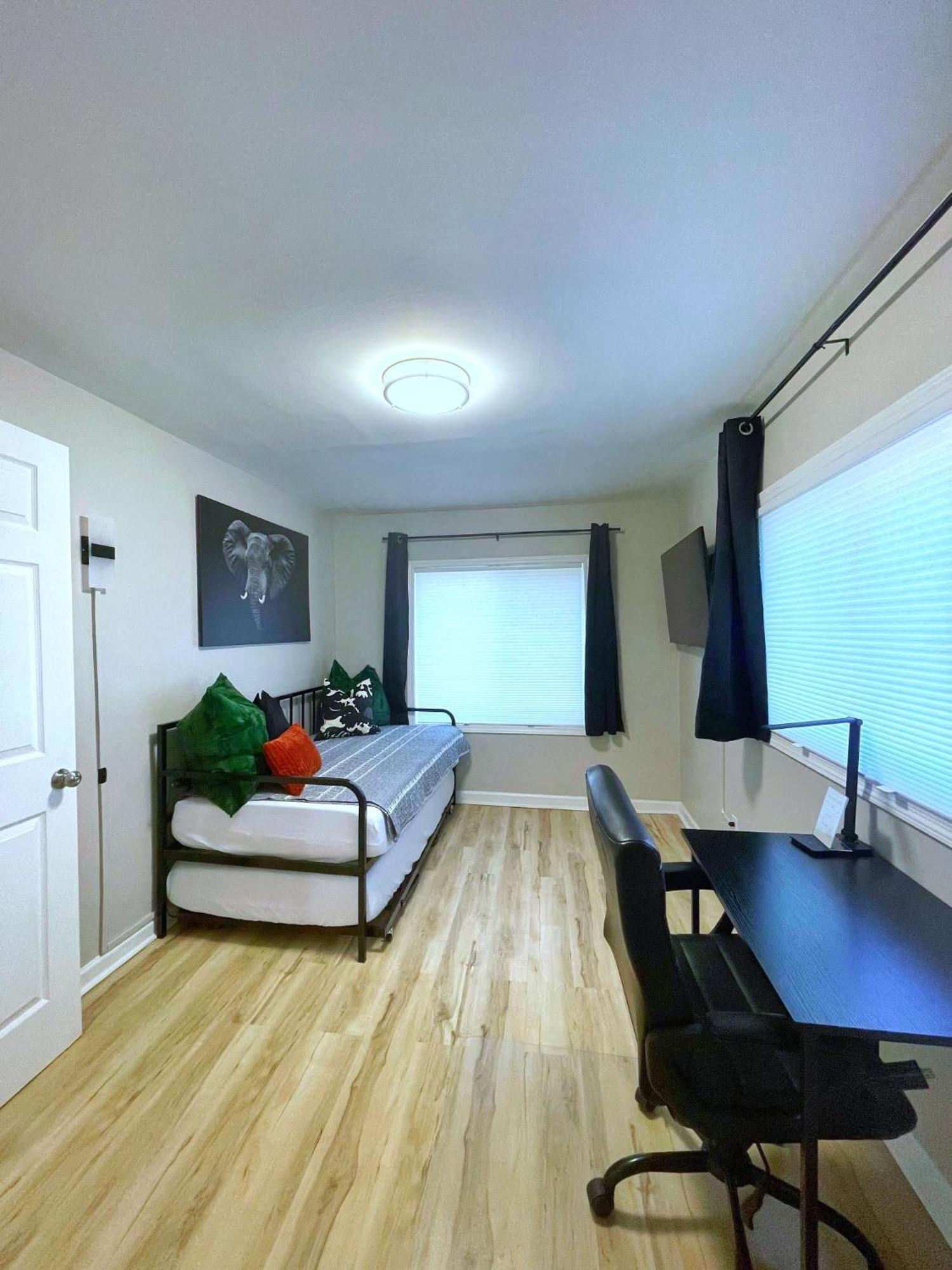 *New* The Cozy Haven, 5 Minutes To Atl Airport Apartman AtlantaAtlanta  Kültér fotó